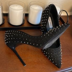 Steve Madden Vala Spiked Pump